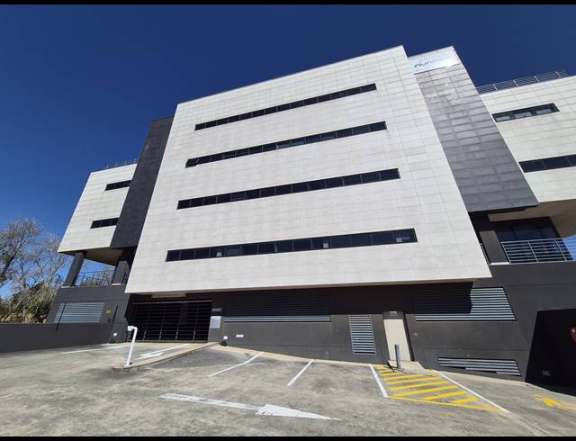 1,082M² OFFICE TO LET IN SANDTON CENTRAL